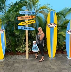 Meet your Posher, Ashley